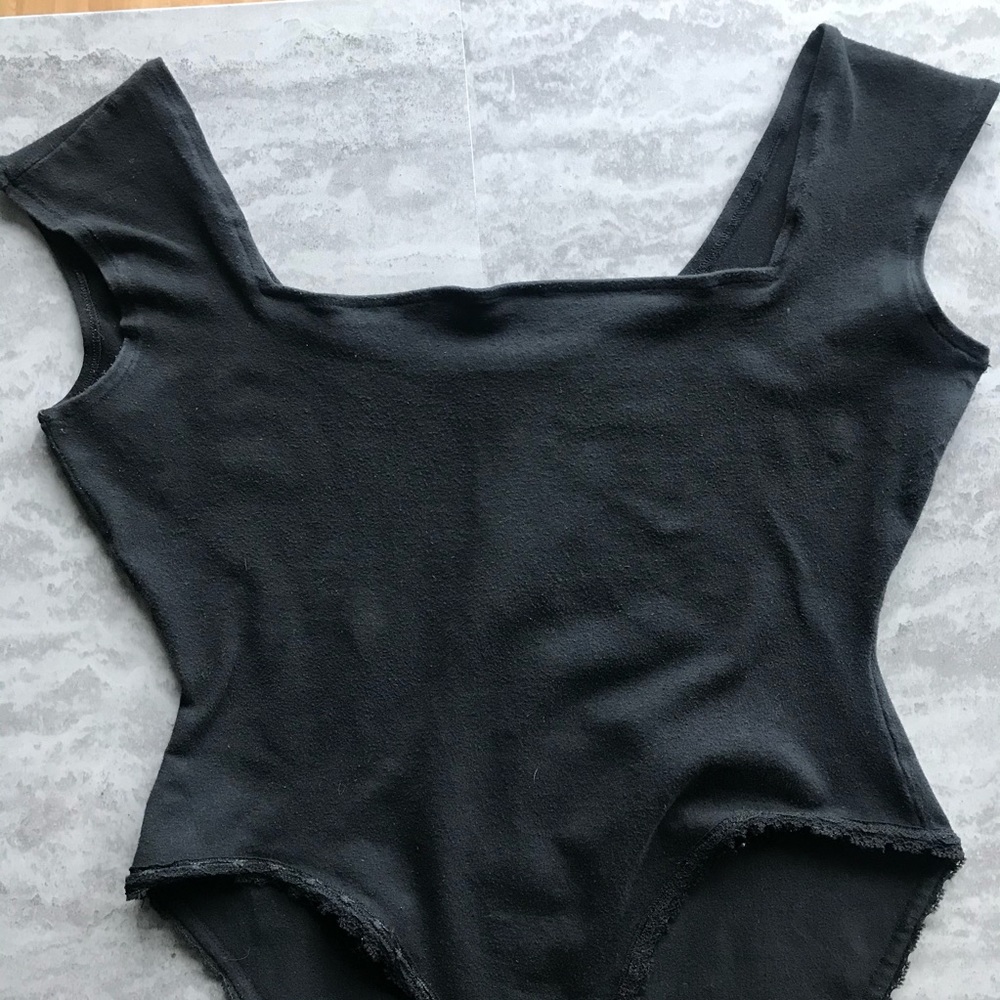 VINTAGE // DKNY // Square Neck Bodysuit